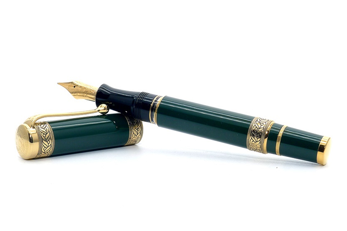 Aurora Dante Alighieri Limited Edition Fountain Pen